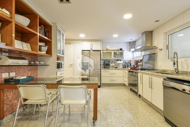 Imagem Apartamento com 3 Quartos à Venda, 177 m² em Jardim Europa - São Paulo Imagem Apartamento com 3 Quartos à Venda, 177 m² em Jardim Europa - São Paulo