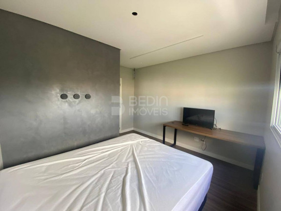 Imagem Apartamento com 3 Quartos à Venda, 111 m² em Canto - Florianópolis Imagem Apartamento com 3 Quartos à Venda, 111 m² em Canto - Florianópolis