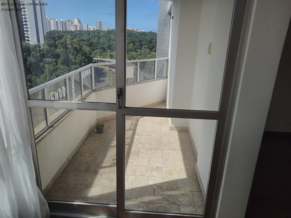 Imagem Imóvel com 3 Quartos à Venda, 110 m² em Candeal - Salvador Imagem Imóvel com 3 Quartos à Venda, 110 m² em Candeal - Salvador