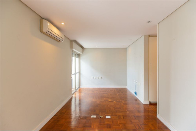 Imagem Apartamento com 3 Quartos à Venda, 158 m² em Moema - São Paulo Imagem Apartamento com 3 Quartos à Venda, 158 m² em Moema - São Paulo