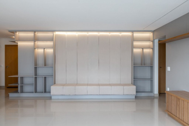 Imagem Apartamento com 3 Quartos à Venda, 120 m² em Setor Bueno - Goiânia Imagem Apartamento com 3 Quartos à Venda, 120 m² em Setor Bueno - Goiânia