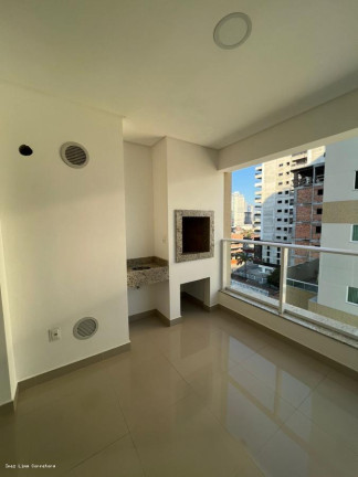 Imagem Imóvel com 3 Quartos à Venda, 92 m² em Meia Praia - Itapema Imagem Imóvel com 3 Quartos à Venda, 92 m² em Meia Praia - Itapema