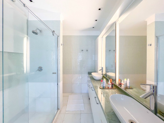 Imagem Cobertura com 4 Quartos à Venda, 626 m² em Moinhos De Vento - Porto Alegre Imagem Cobertura com 4 Quartos à Venda, 626 m² em Moinhos De Vento - Porto Alegre