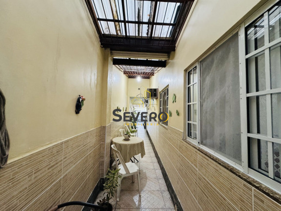 Imagem Casa com 3 Quartos à Venda, 131 m² em Centro - São Gonçalo Imagem Casa com 3 Quartos à Venda, 131 m² em Centro - São Gonçalo