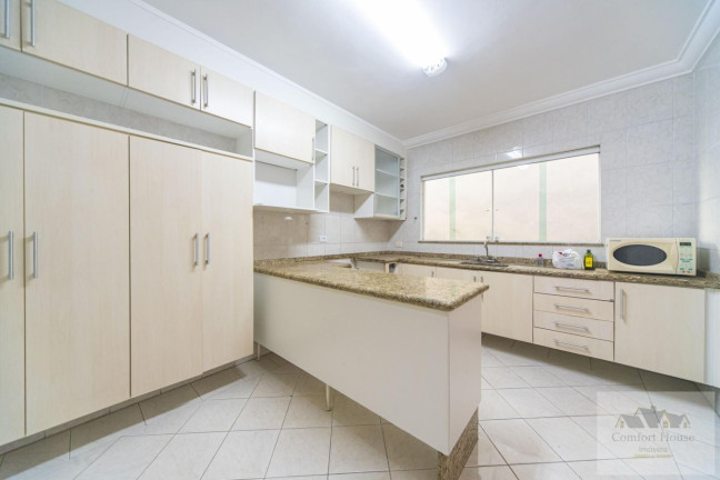 Imagem Sobrado com 3 Quartos à Venda, 228 m² em Vila Gilda - Santo André