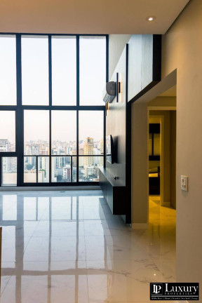 Imagem Apartamento com 2 Quartos para Alugar,  em Vila Olimpia - São Paulo