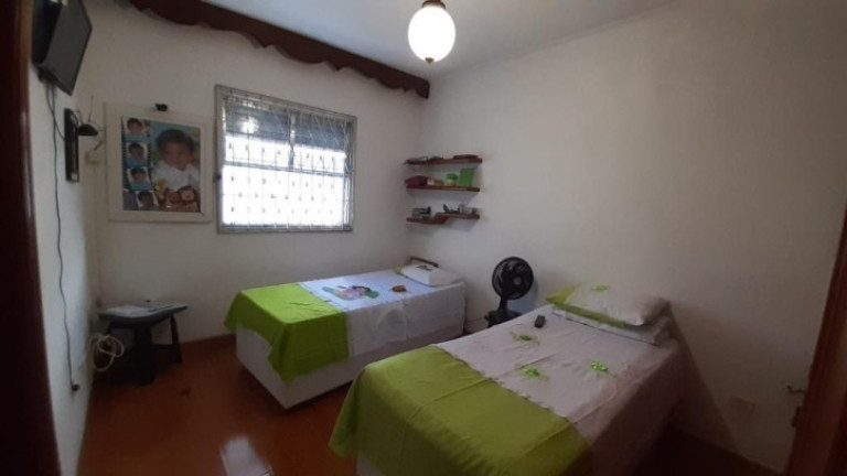 Imagem Casa com 3 Quartos à Venda, 163 m² em Marapé - Santos