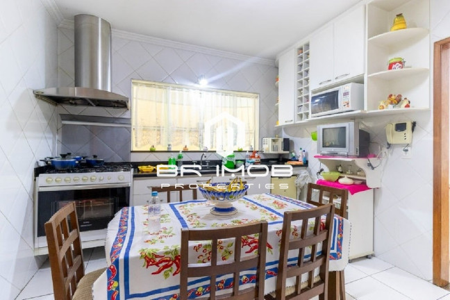 Imagem Casa com 4 Quartos à Venda, 200 m² em Vila Do Bosque - São Paulo