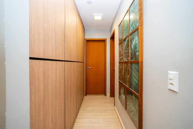 Imagem Sobrado com 5 Quartos à Venda, 213 m² em Abranches - Curitiba Imagem Sobrado com 5 Quartos à Venda, 213 m² em Abranches - Curitiba