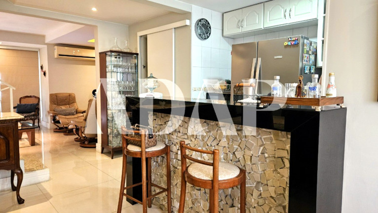 Imagem Casa com 3 Quartos à Venda, 140 m² em Vargem Pequena - Rio De Janeiro Imagem Casa com 3 Quartos à Venda, 140 m² em Vargem Pequena - Rio De Janeiro