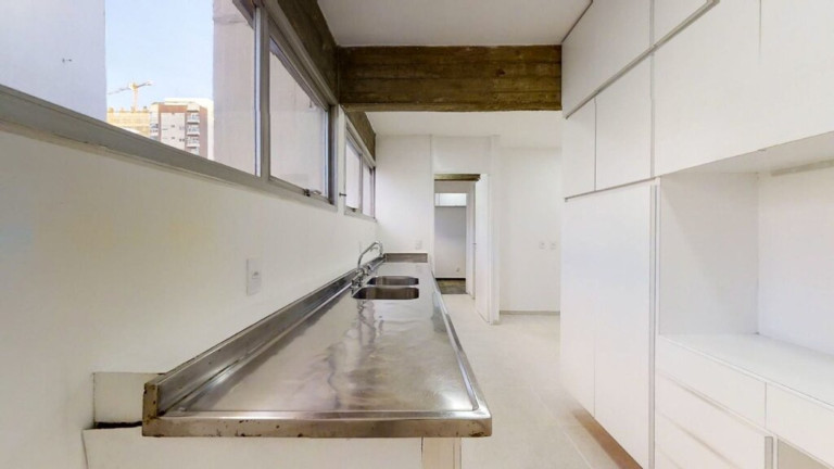 Imagem Apartamento com 3 Quartos à Venda, 121 m² em Itaim Bibi - São Paulo