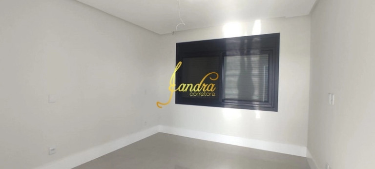 Imagem Casa de Condomínio com 4 Quartos à Venda, 419 m² em Atlantida Sul - Osorio
