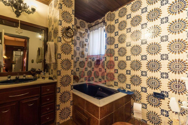 Imagem Apartamento com 3 Quartos à Venda, 127 m² em Independência - Porto Alegre Imagem Apartamento com 3 Quartos à Venda, 127 m² em Independência - Porto Alegre