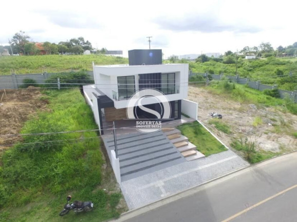 Imagem Casa com 5 Quartos à Venda, 196 m² Imagem Casa com 5 Quartos à Venda, 196 m²