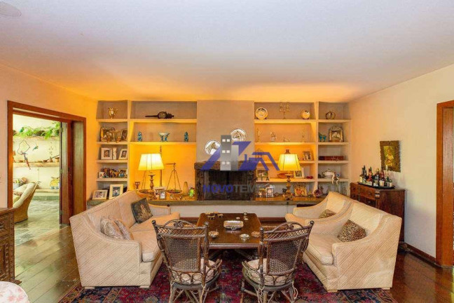 Imagem Casa com 6 Quartos à Venda, 721 m² em Parque Silvino Pereira - Cotia