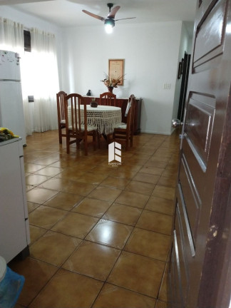 Imagem Casa com 5 Quartos à Venda, 200 m² em Nossa Senhora De Lourdes - Santa Maria Imagem Casa com 5 Quartos à Venda, 200 m² em Nossa Senhora De Lourdes - Santa Maria