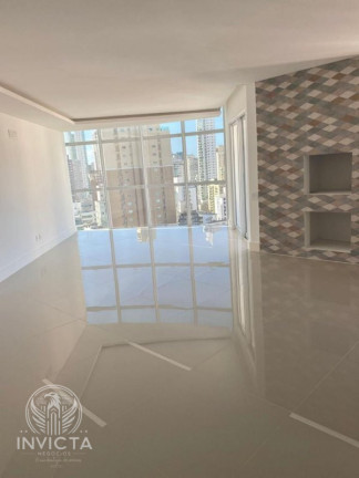 Foto do imóvel Apartamento com 3 Quartos à Venda, 129 m² em Centro - Balneário Camboriú