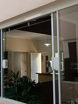 Imagem Casa com 3 Quartos à Venda, 162 m² em Zona Industrial - Sorocaba Imagem Casa com 3 Quartos à Venda, 162 m² em Zona Industrial - Sorocaba