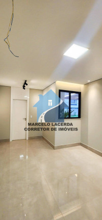 Imagem Casa com 4 Quartos à Venda, 490 m² em Chapada - Manaus Imagem Casa com 4 Quartos à Venda, 490 m² em Chapada - Manaus