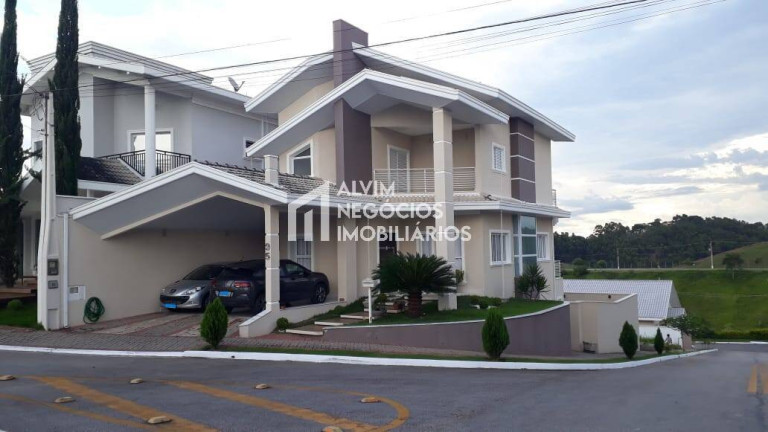 Casa com 3 Quartos à Venda, 254 m² em Condomínio Residencial Mantiqueira - São José Dos Campos