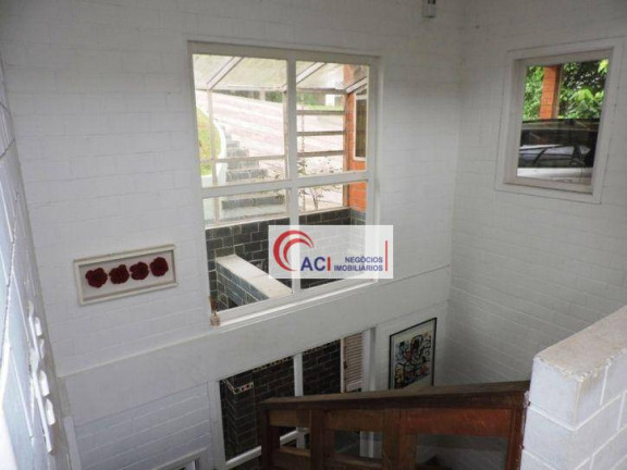 Imagem Casa com 4 Quartos à Venda, 205 m² em Granja Viana - Embu Das Artes