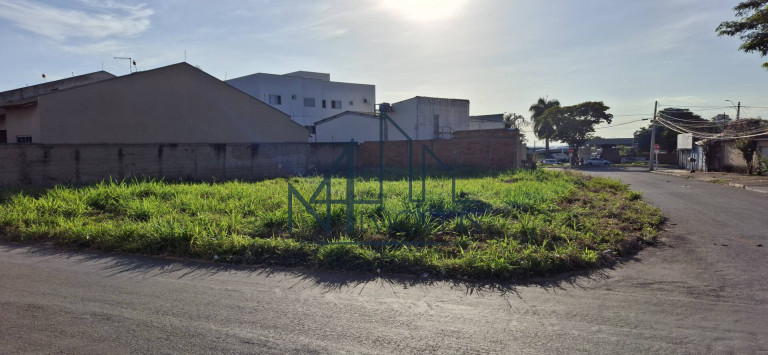 Imagem Terreno à Venda, 514 m² em Vera Cruz - Aparecida De Goiânia Imagem Terreno à Venda, 514 m² em Vera Cruz - Aparecida De Goiânia