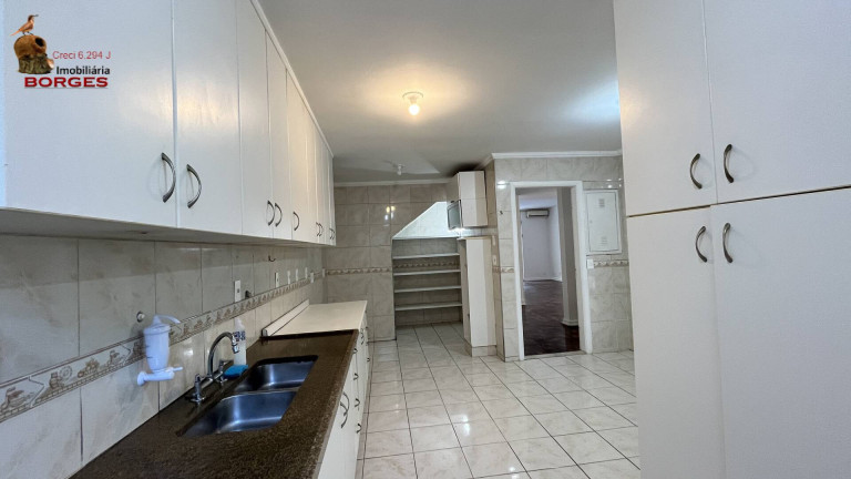Imagem Casa com 3 Quartos para Alugar, 200 m² em Moema - São Paulo Imagem Casa com 3 Quartos para Alugar, 200 m² em Moema - São Paulo