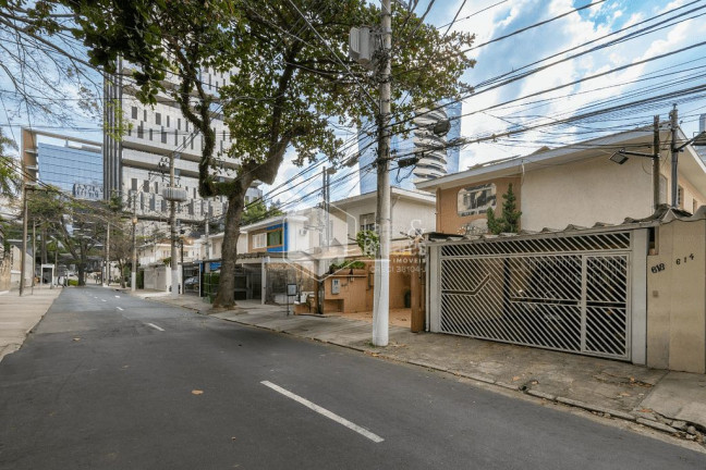 Imagem Casa com 3 Quartos à Venda, 147 m² em Vila Nova Conceição - São Paulo Imagem Casa com 3 Quartos à Venda, 147 m² em Vila Nova Conceição - São Paulo