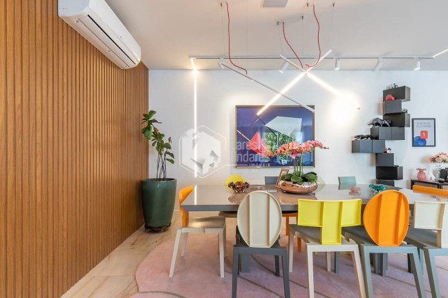 Imagem Casa com 4 Quartos à Venda, 550 m² em Jardim Petrópolis - São Paulo Imagem Casa com 4 Quartos à Venda, 550 m² em Jardim Petrópolis - São Paulo