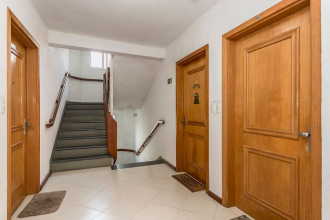 Imagem Imóvel com 2 Quartos à Venda, 57 m² em Cavalhada - Porto Alegre