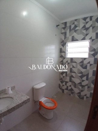 Imagem Casa com 3 Quartos para Alugar, em Centro - Extrema Imagem Casa com 3 Quartos para Alugar, em Centro - Extrema