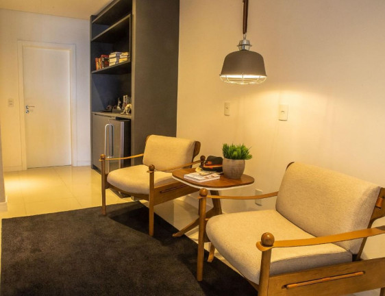 Imagem Apartamento com 3 Quartos à Venda, 133 m² em Pioneiros - Balneário Camboriú