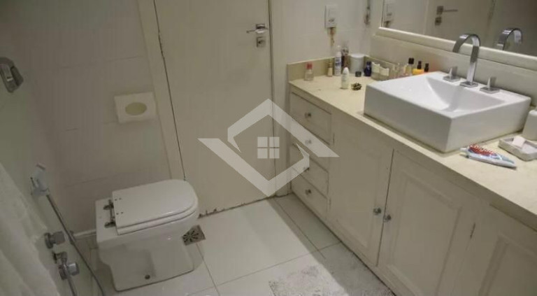 Imagem Apartamento com 5 Quartos à Venda, 240 m² em Freguesia (jacarepaguá) - Rio De Janeiro Imagem Apartamento com 5 Quartos à Venda, 240 m² em Freguesia (jacarepaguá) - Rio De Janeiro