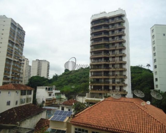 Imagem Imóvel com 2 Quartos à Venda, 90 m² em Icaraí - Niterói Imagem Imóvel com 2 Quartos à Venda, 90 m² em Icaraí - Niterói