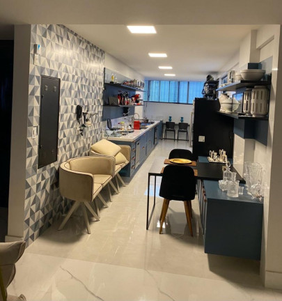 Imagem Apartamento com 4 Quartos à Venda, 330 m² em Vitória - Salvador Imagem Apartamento com 4 Quartos à Venda, 330 m² em Vitória - Salvador