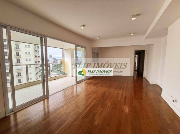 Apartamento com 2 Quartos à Venda, 130 m² em Cambuí - Campinas