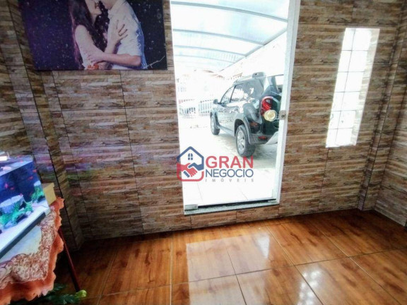 Imagem Sobrado com 4 Quartos à Venda, 120 m² em Cidade Industrial - Curitiba Imagem Sobrado com 4 Quartos à Venda, 120 m² em Cidade Industrial - Curitiba