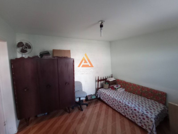Imagem Casa com 4 Quartos à Venda, 500 m²