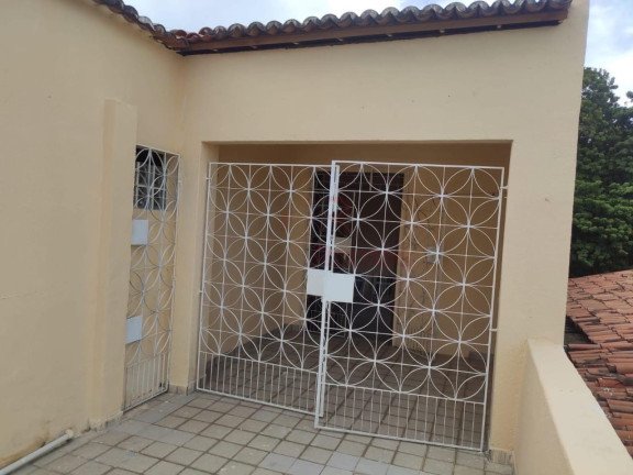 Imagem Casa com 3 Quartos à Venda, 260 m² em Montese - Fortaleza Imagem Casa com 3 Quartos à Venda, 260 m² em Montese - Fortaleza