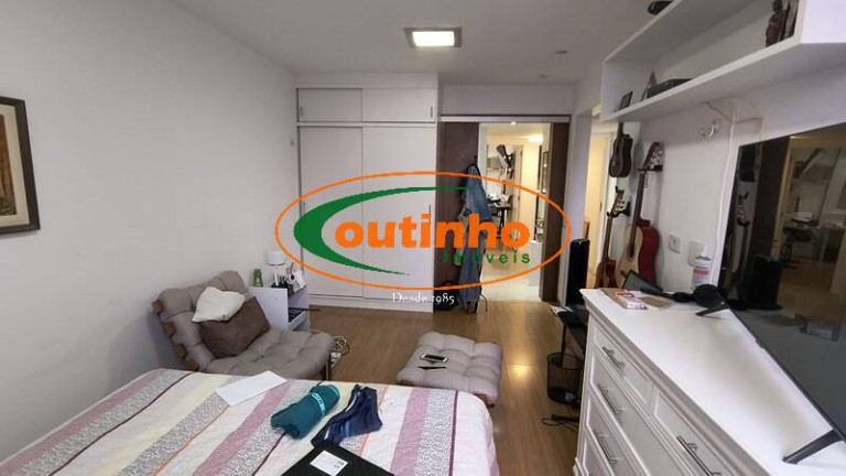 Imagem Apartamento com 4 Quartos à Venda, 128 m² em Tijuca - Rio De Janeiro