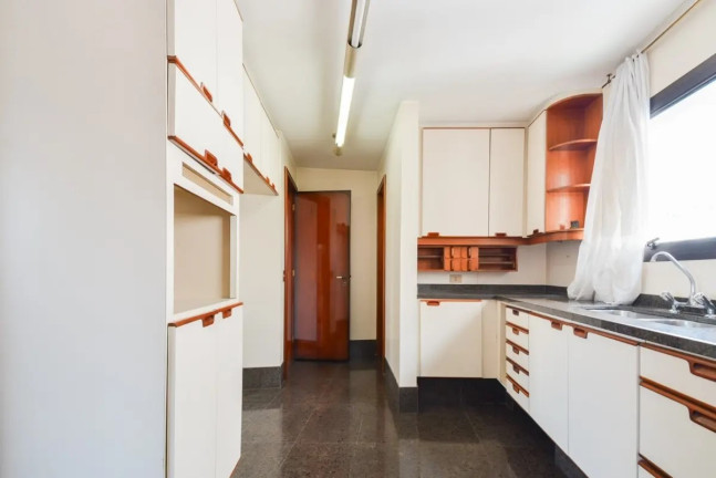 Imagem Imóvel com 4 Quartos à Venda, 274 m² em Pacaembu - São Paulo Imagem Imóvel com 4 Quartos à Venda, 274 m² em Pacaembu - São Paulo