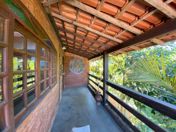 Imagem Casa com 4 Quartos à Venda, 200 m² em Iucas - Teresópolis