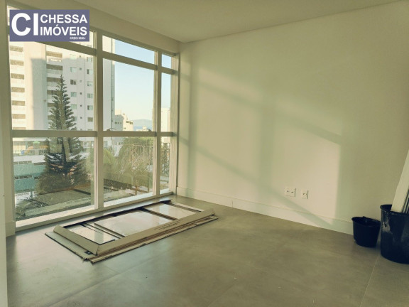 Imagem Apartamento com 3 Quartos para Alugar, 250 m² em Centro - Itapema