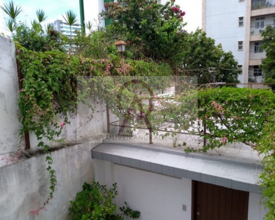 Imagem Imóvel com 5 Quartos à Venda, em Ondina - Salvador Imagem Imóvel com 5 Quartos à Venda, em Ondina - Salvador