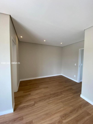 Imagem Casa com 3 Quartos à Venda, 220 m² em Portais (polvilho) - Cajamar Imagem Casa com 3 Quartos à Venda, 220 m² em Portais (polvilho) - Cajamar