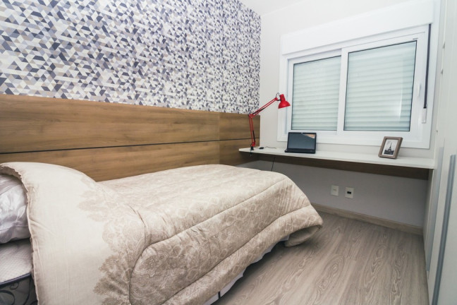 Imagem Apartamento com 2 Quartos à Venda, 65 m² em Santana - Porto Alegre
