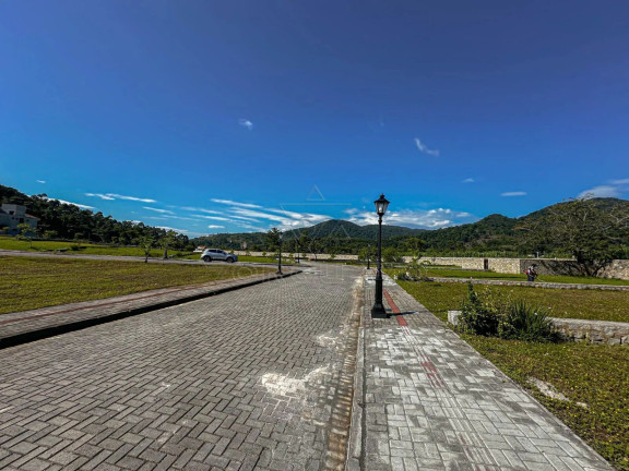 Imagem Terreno à Venda, 300 m² em Casa Branca - Itapema Imagem Terreno à Venda, 300 m² em Casa Branca - Itapema