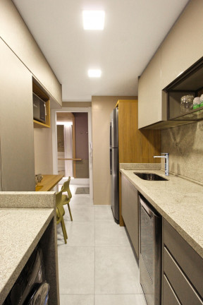 Imagem Imóvel com 2 Quartos à Venda, 182 m² em Petrópolis - Porto Alegre Imagem Imóvel com 2 Quartos à Venda, 182 m² em Petrópolis - Porto Alegre