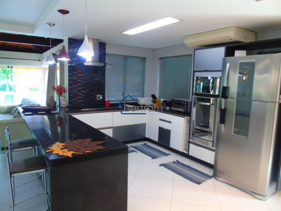 Imagem Casa com 4 Quartos à Venda, 1.096 m² em Porto Bracuhy - Angra Dos Reis