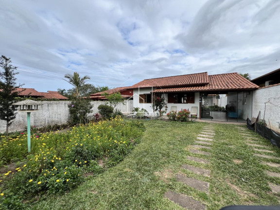 Imagem Casa com 3 Quartos à Venda, 440 m² em São João Do Rio Vermelho - Florianópolis Imagem Casa com 3 Quartos à Venda, 440 m² em São João Do Rio Vermelho - Florianópolis